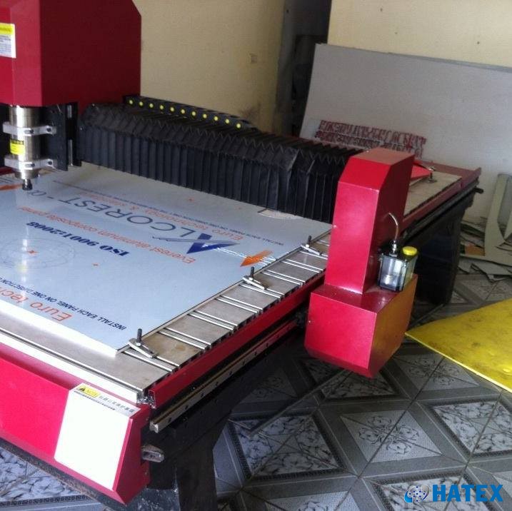 Máy cắt CNC 1325